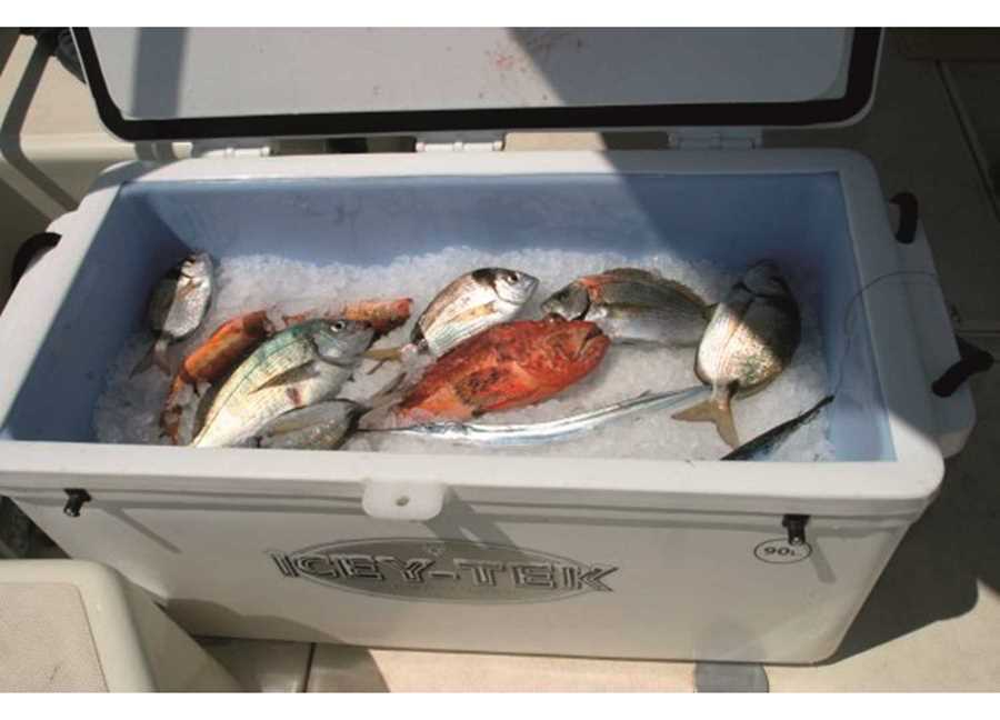 Kliknut�m zav�ete okno